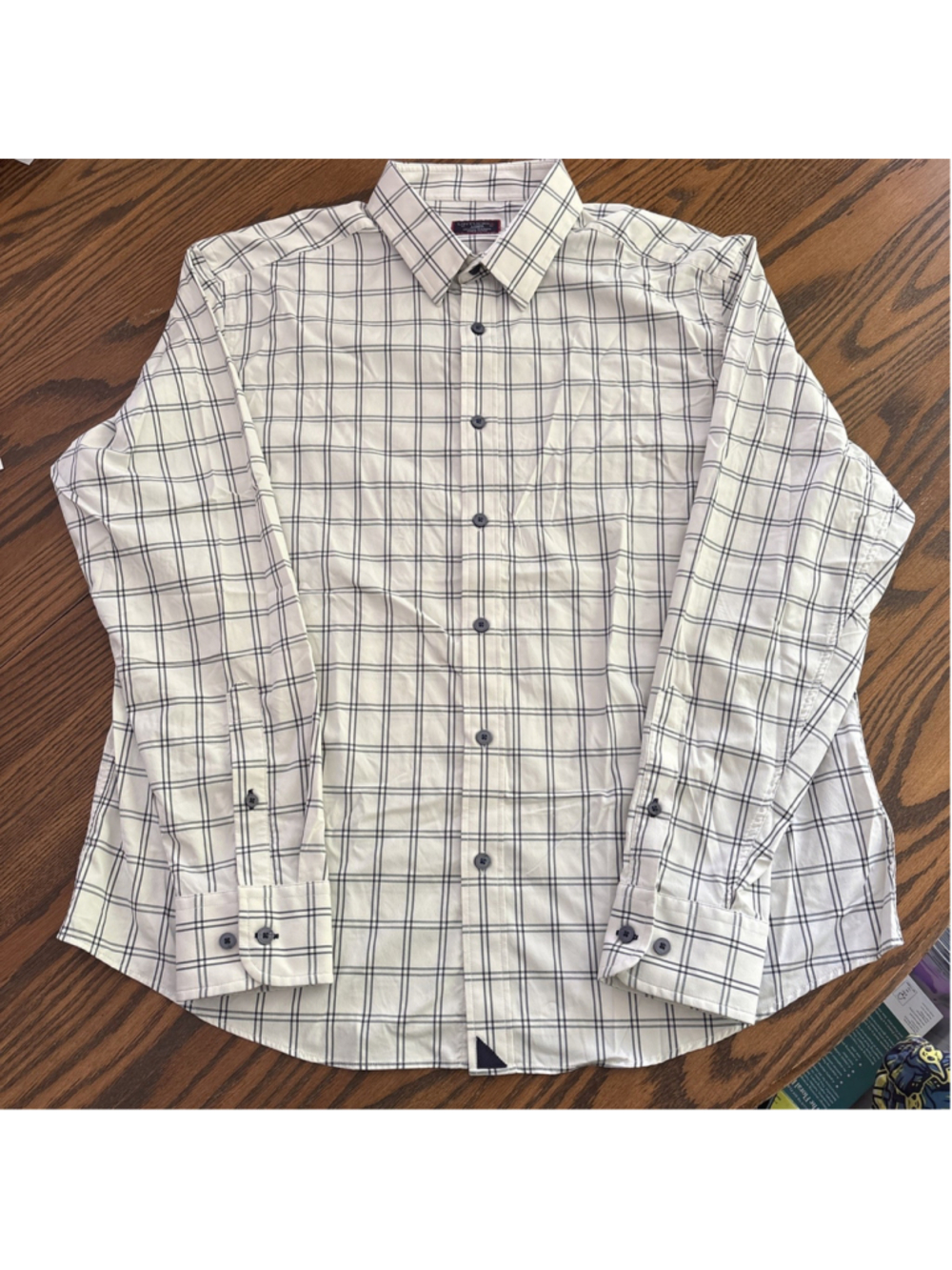 UNTUCKit XL Blue Checkered Relaxed Fit Wrinkle Free Button Down Long Sleeve
